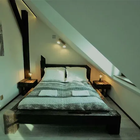 Atticapartment *
