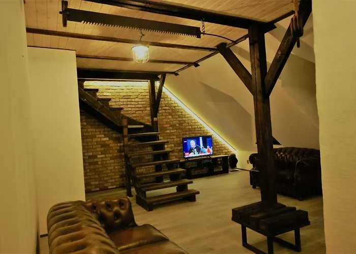 Atticapartment Hotel *